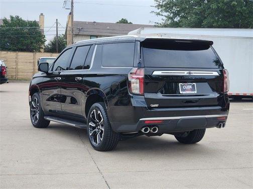 Black 2021 Chevrolet Suburban High Country