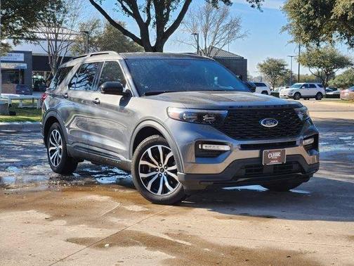 2023 Ford Explorer ST-Line