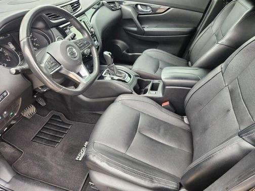 2019 Nissan Rogue Sport SL