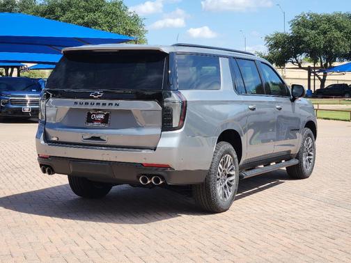 2026 Chevrolet Suburban Z71