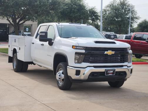 2025 Chevrolet Silverado 3500 WT