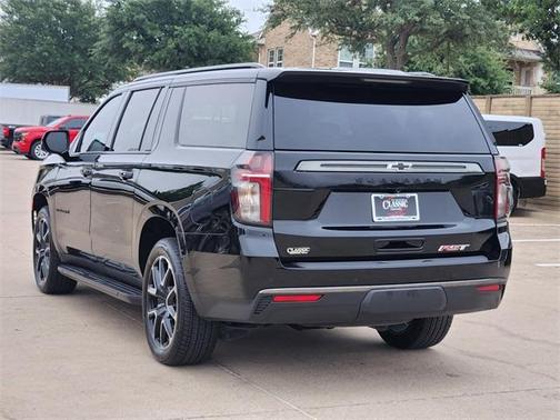 Black 2022 Chevrolet Suburban RST