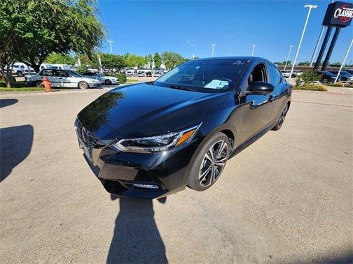 Black 2022 Nissan Sentra SR