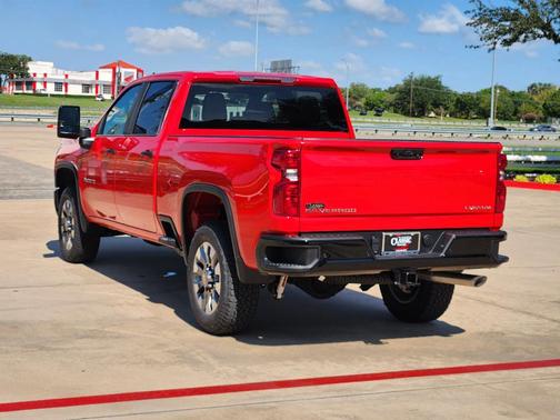 2026 Chevrolet Silverado 2500 Custom