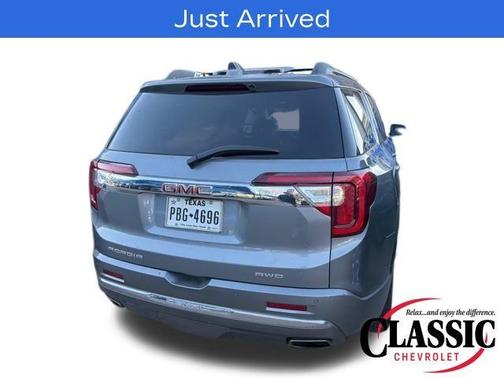 2020 GMC Acadia Denali