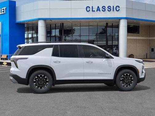 Polar White 2026 Chevrolet Traverse Z71