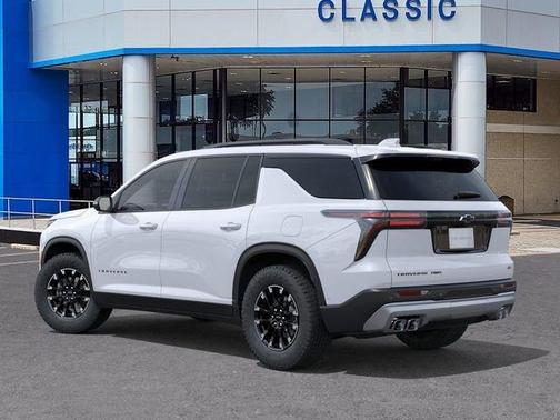 Polar White 2026 Chevrolet Traverse Z71