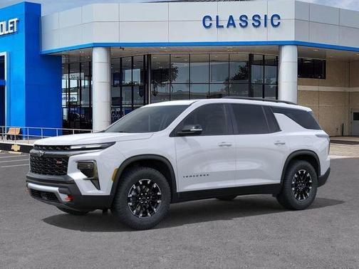 Polar White 2026 Chevrolet Traverse Z71