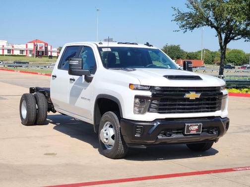 2026 Chevrolet Silverado 3500 WT
