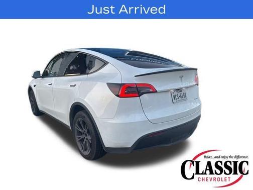 2025 Tesla Model Y Long Range