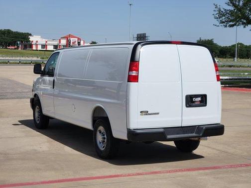 2025 Chevrolet Express 3500 Work Van