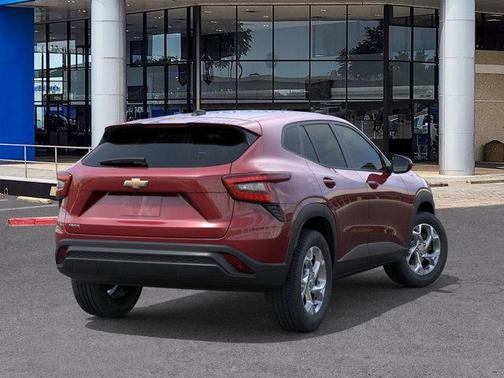 2025 Chevrolet Trax LS