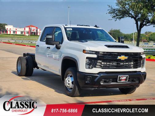 2026 Chevrolet Silverado 3500 WT