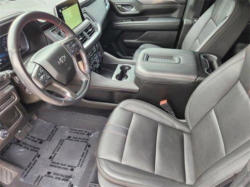 Iridescent Pearl Tricoat 2022 Chevrolet Tahoe RST