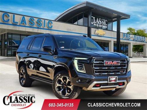 Onyx Black 2025 GMC Yukon AT4