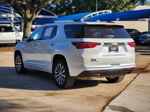 2023 Chevrolet Traverse Premier