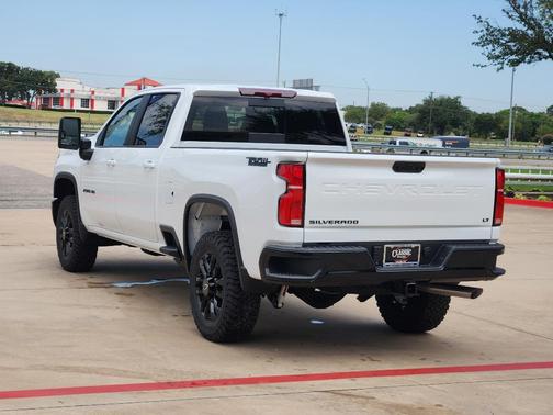 2025 Chevrolet Silverado 2500 LT