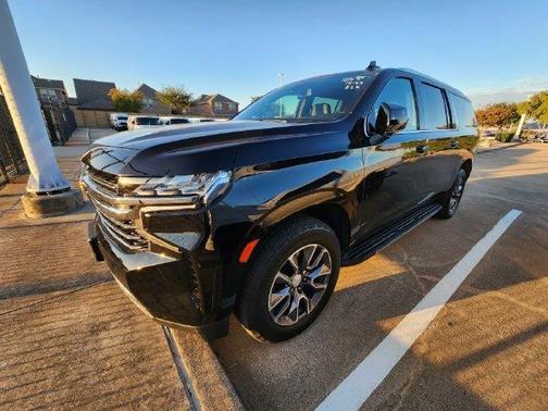 Black 2022 Chevrolet Suburban LT
