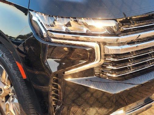 Black 2022 Chevrolet Suburban LT