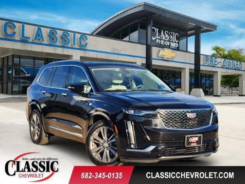 Stellar Black Metallic 2025 Cadillac XT6 Premium Luxury FWD
