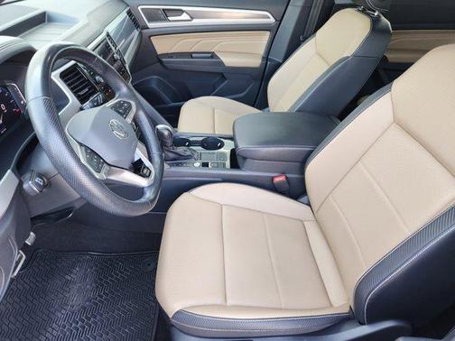 2021 Volkswagen Atlas Cross Sport 3.6L V6 SEL R-Line