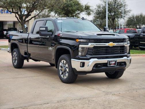 2025 Chevrolet Silverado 3500 LT