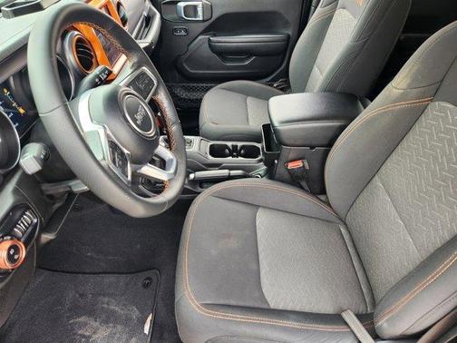 2021 Jeep Gladiator Mojave