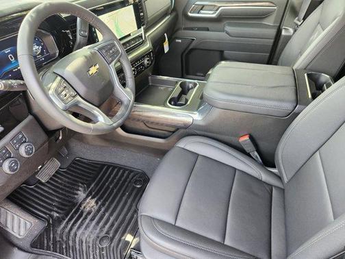 2025 Chevrolet Silverado 3500 LTZ