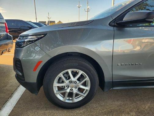 Sterling Gray Metallic 2024 Chevrolet Equinox LS