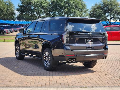 2026 Chevrolet Suburban Z71