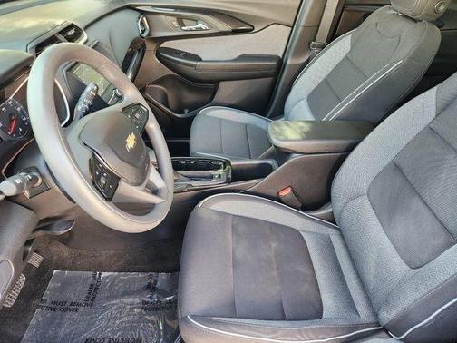 Mosaic Black Metallic 2021 Chevrolet Trailblazer LS