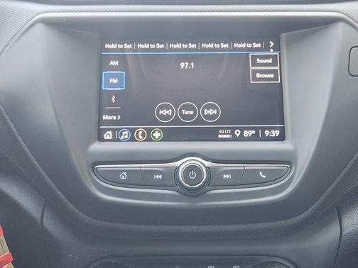 Mosaic Black Metallic 2021 Chevrolet Trailblazer LS