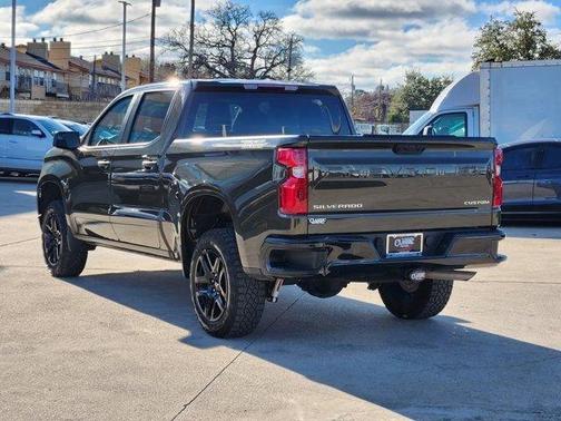 2023 Chevrolet Silverado 1500 Custom Trail Boss