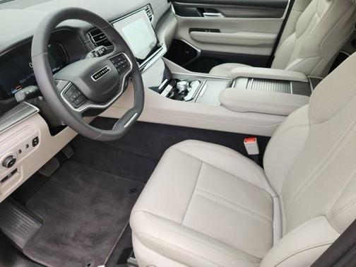 2023 Jeep Wagoneer Series III