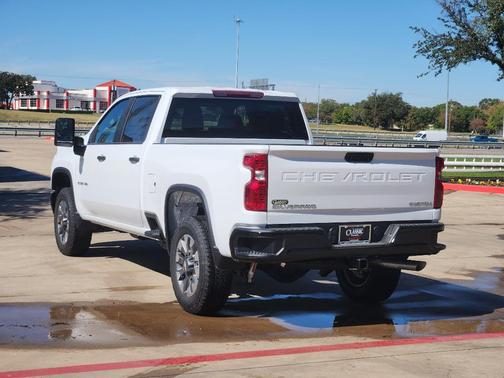 2026 Chevrolet Silverado 2500 Custom