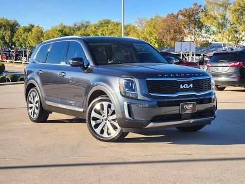 2022 Kia Telluride S