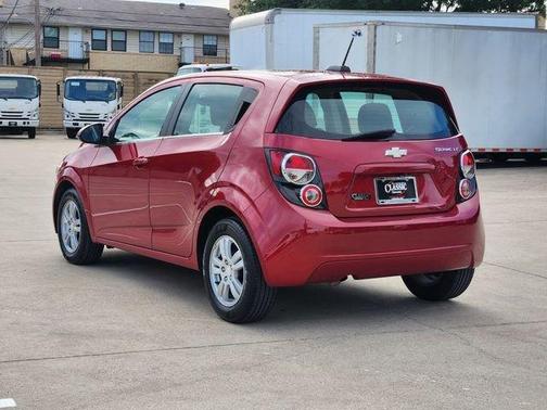 Crystal Red Tintcoat 2015 Chevrolet Sonic LT