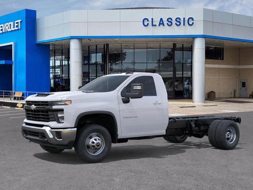 2026 Chevrolet Silverado 3500 WT