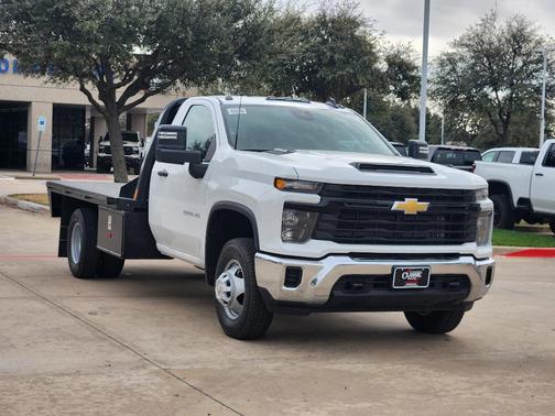 2026 Chevrolet Silverado 3500 WT