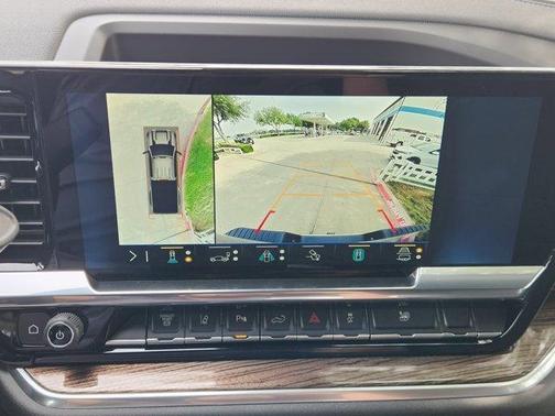 2025 Chevrolet Silverado 3500 LT