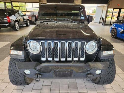 Black Clearcoat 2020 Jeep Wrangler Unlimited Sahara