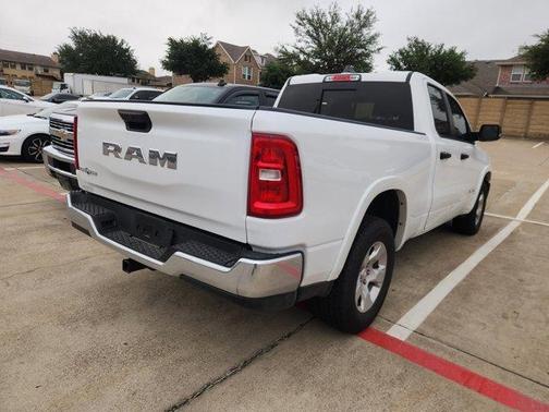 Bright White Clearcoat 2025 RAM 1500 Big Horn/Lone Star