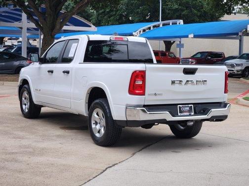 Bright White Clearcoat 2025 RAM 1500 Big Horn/Lone Star