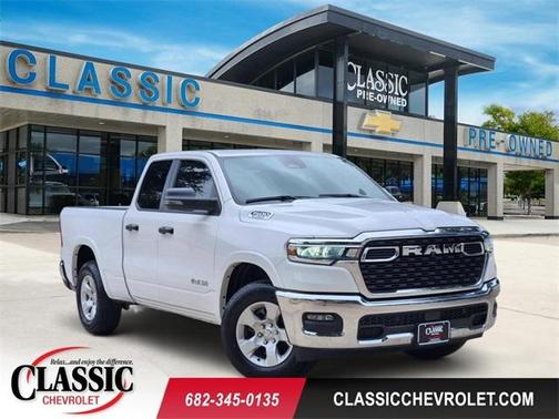 Bright White Clearcoat 2025 RAM 1500 Big Horn/Lone Star