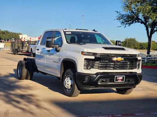 2026 Chevrolet Silverado 3500 WT