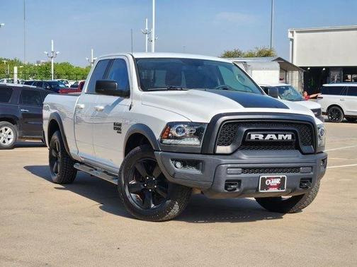 Bright White Clearcoat 2019 RAM 1500 Classic Warlock