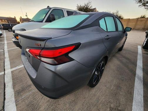 2024 Nissan Versa 1.6 SR