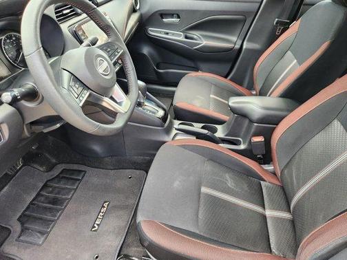 2024 Nissan Versa 1.6 SR