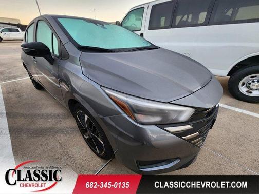 2024 Nissan Versa 1.6 SR