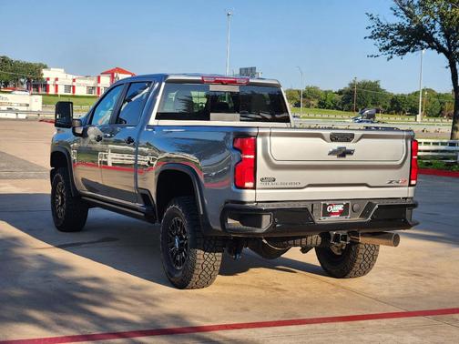2025 Chevrolet Silverado 2500 ZR2